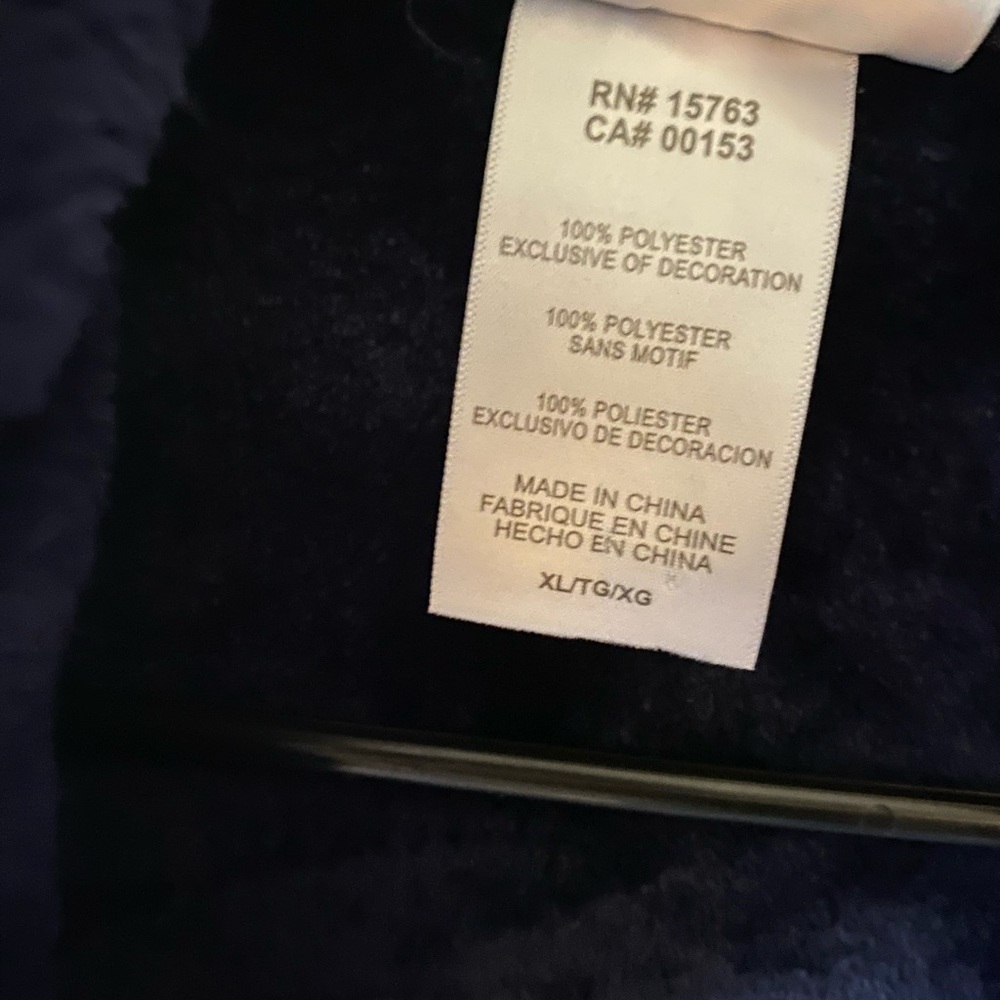 A Jacket - Picture 4 of 5